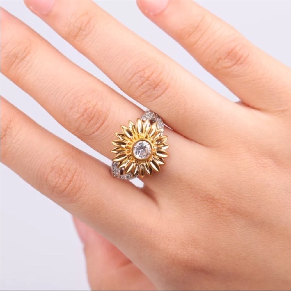 New 925  Silver Sunflower Ring - Picture 5 of 5